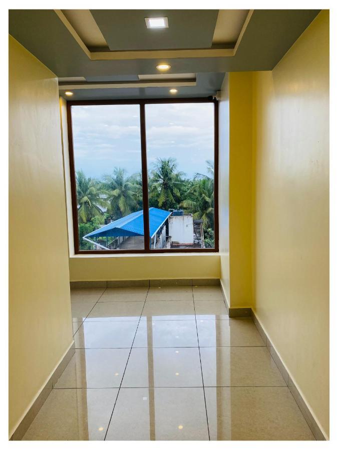 The Landmark Tower Tirunallar Ngoại thất bức ảnh